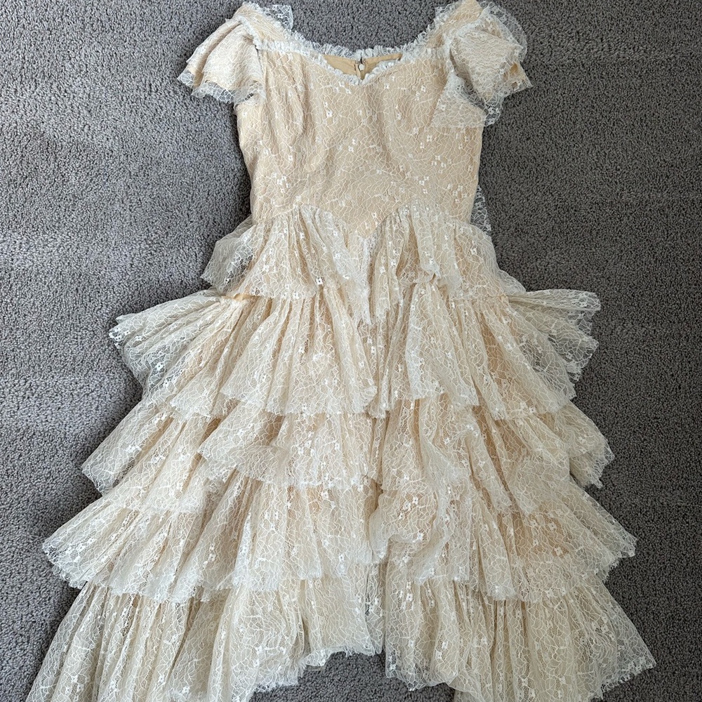 Jessakae Mia Campagne Lace Elegant Dress - Large